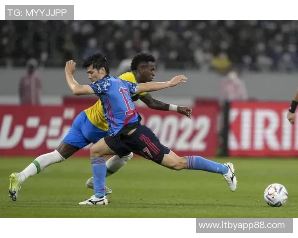 吴钩足球明星赛盛况空前球迷齐聚共庆足球激情与友谊